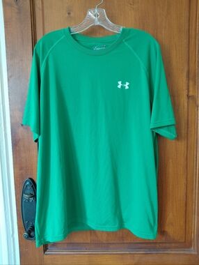 Under Armour Mens Green Short Sleeve Crew Neck Loose Activewear T-shirt Size XL